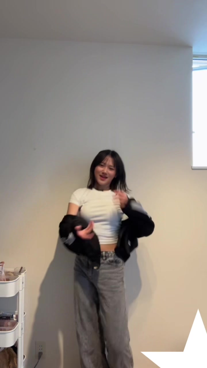 @秋山みずほ