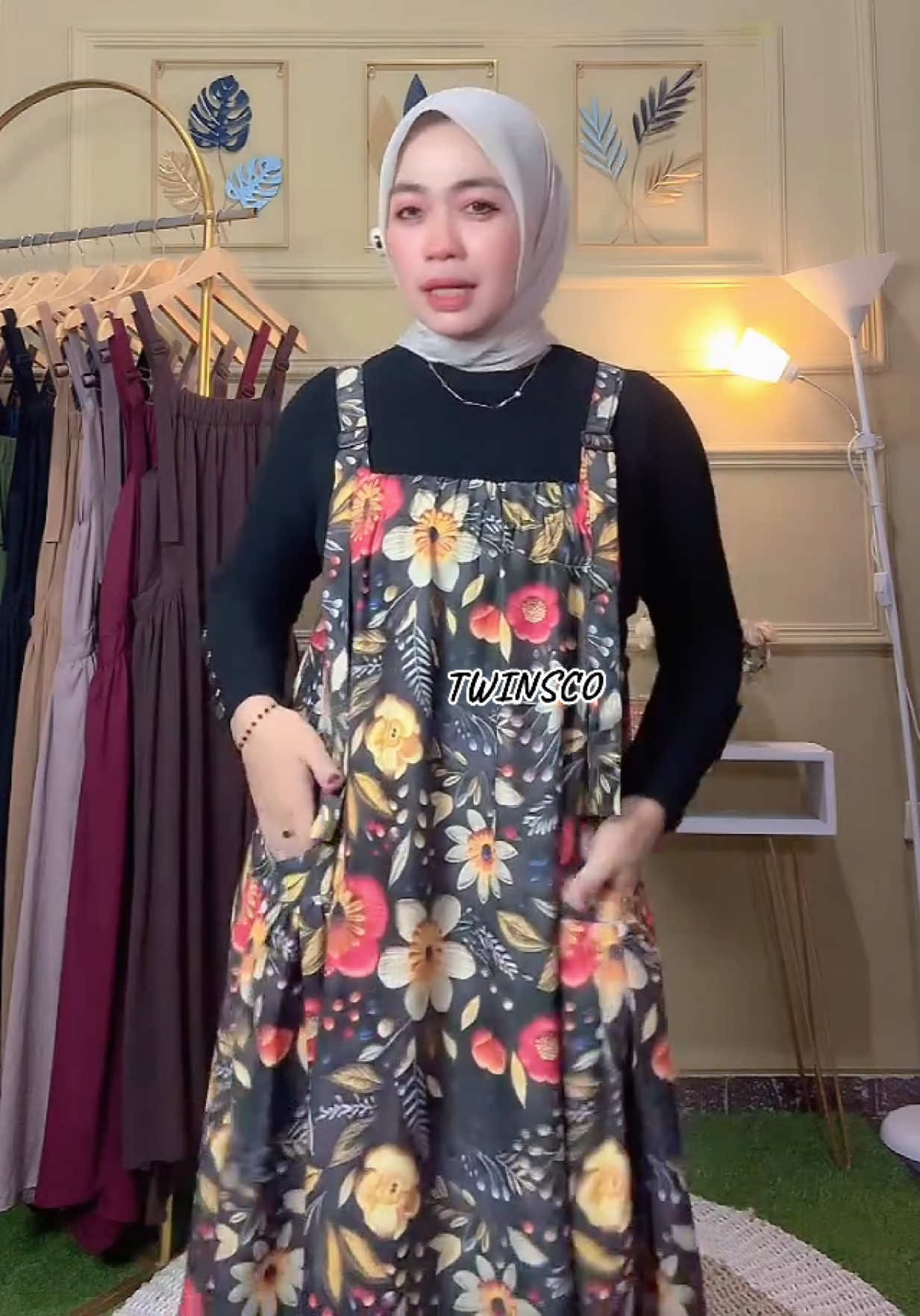@Twinsco