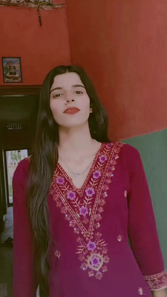 @🐼Radhika ydv💫🌿