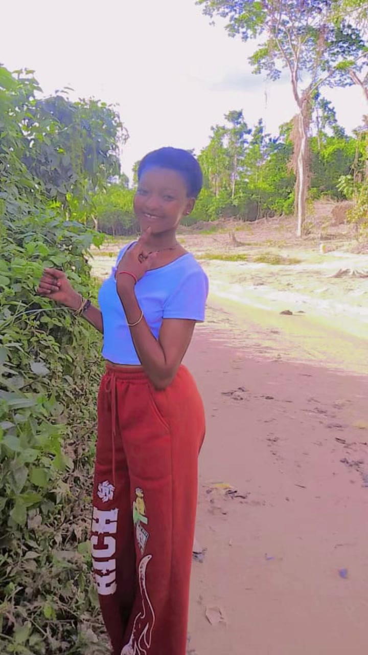 @Wife of young boy 🤦♂️🤦♂️