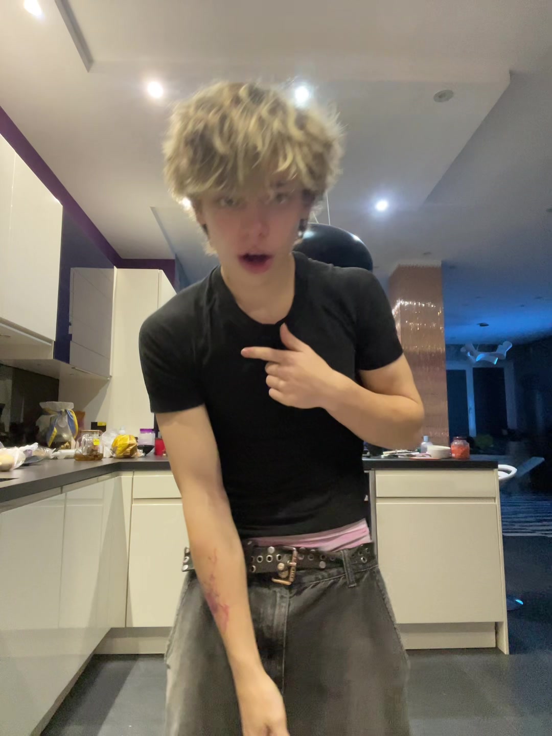 @Minilovv