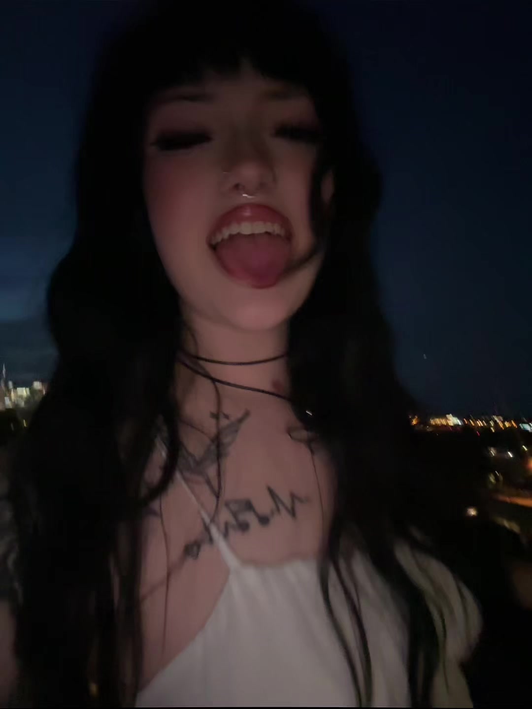 @Sirenessa 🍒