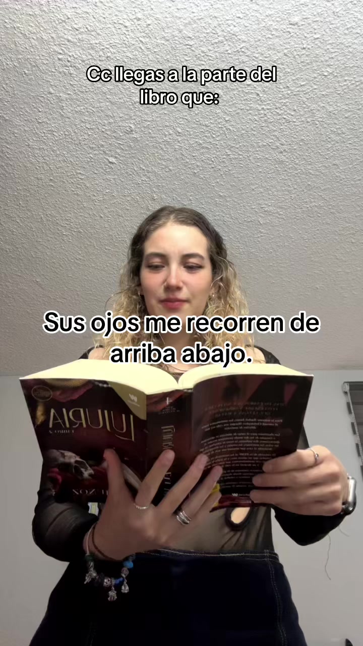 @📚✨ Reading with Ara ✨📚
