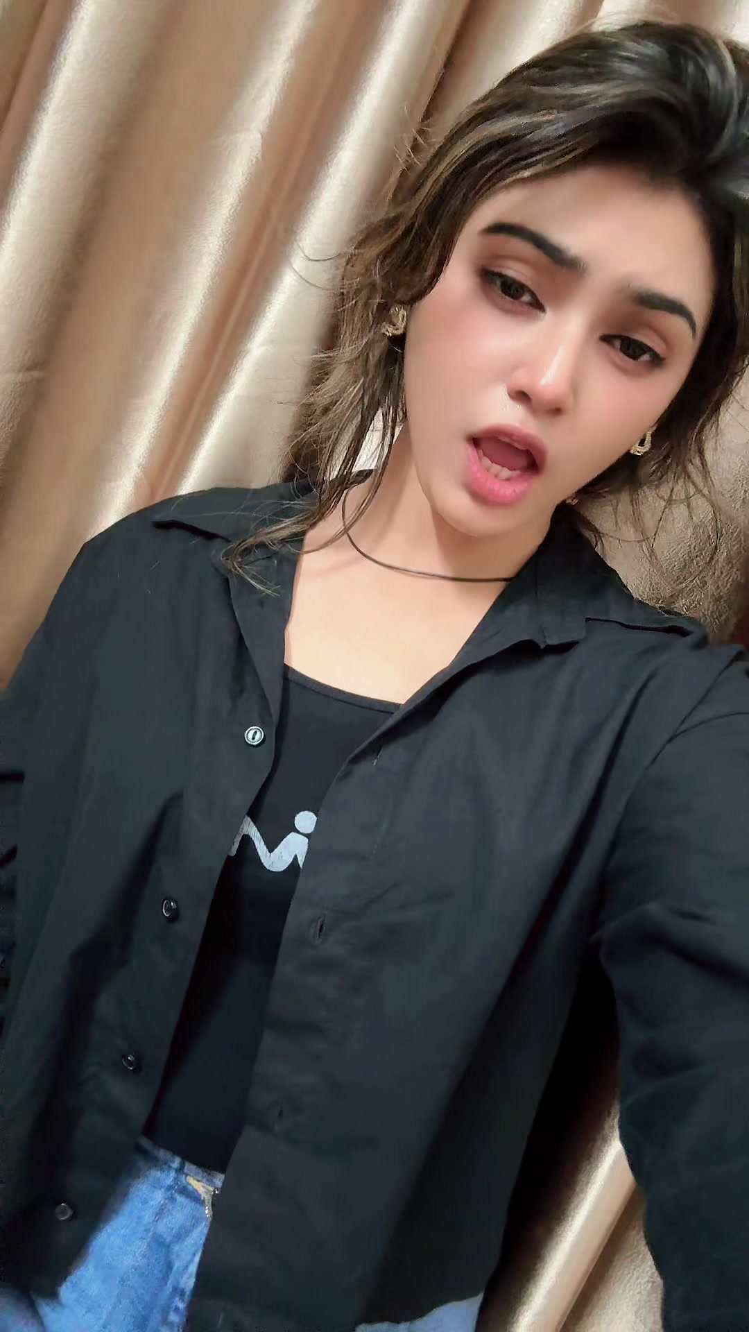 @🦋мєнυ(মেহু)🌹
