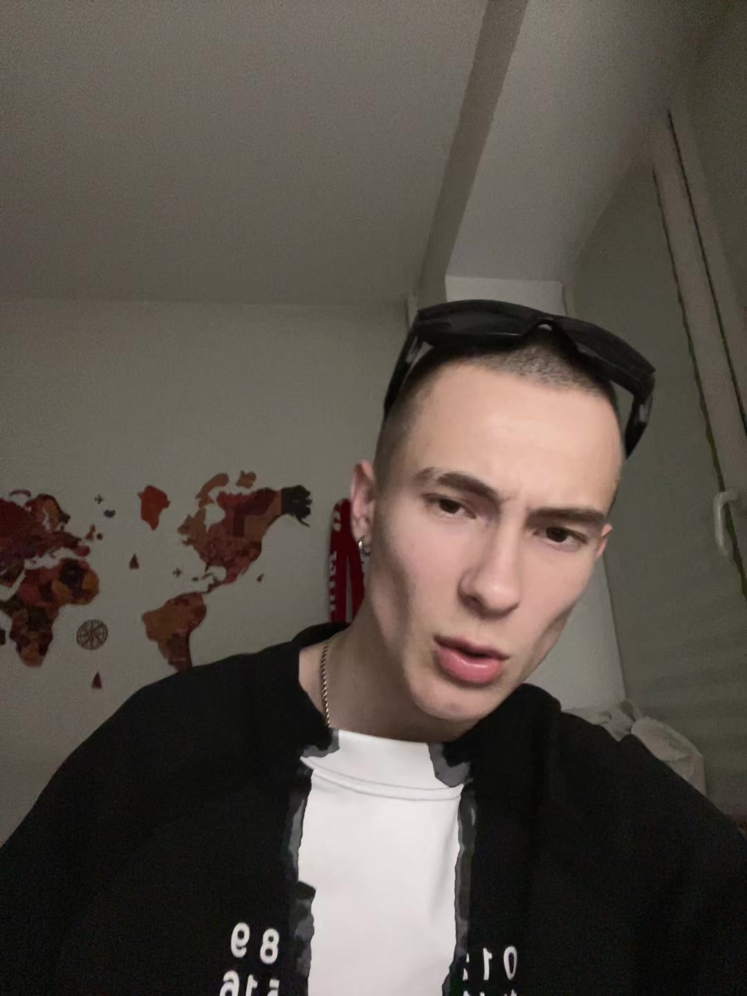 @russ✦nder