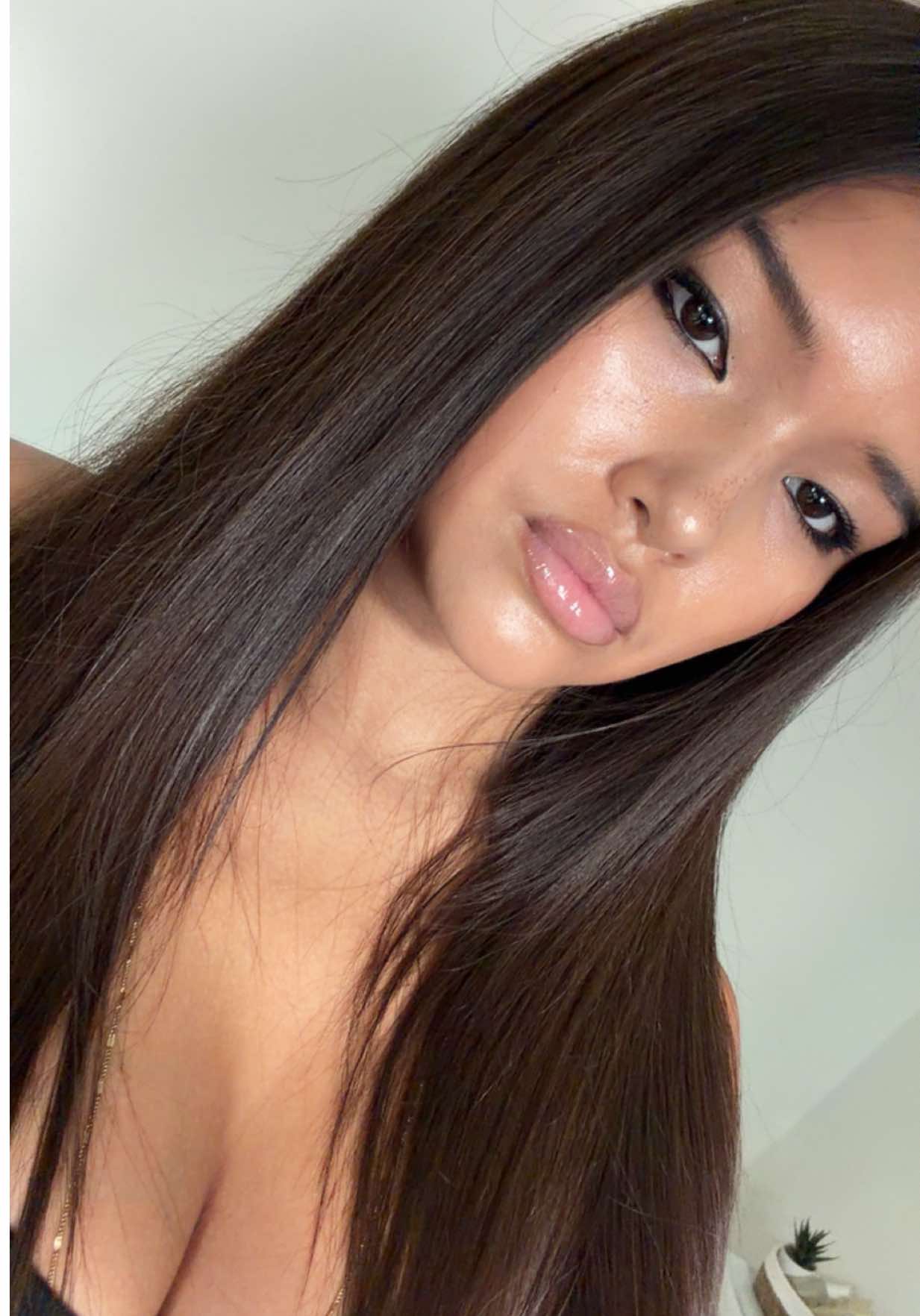 @ella