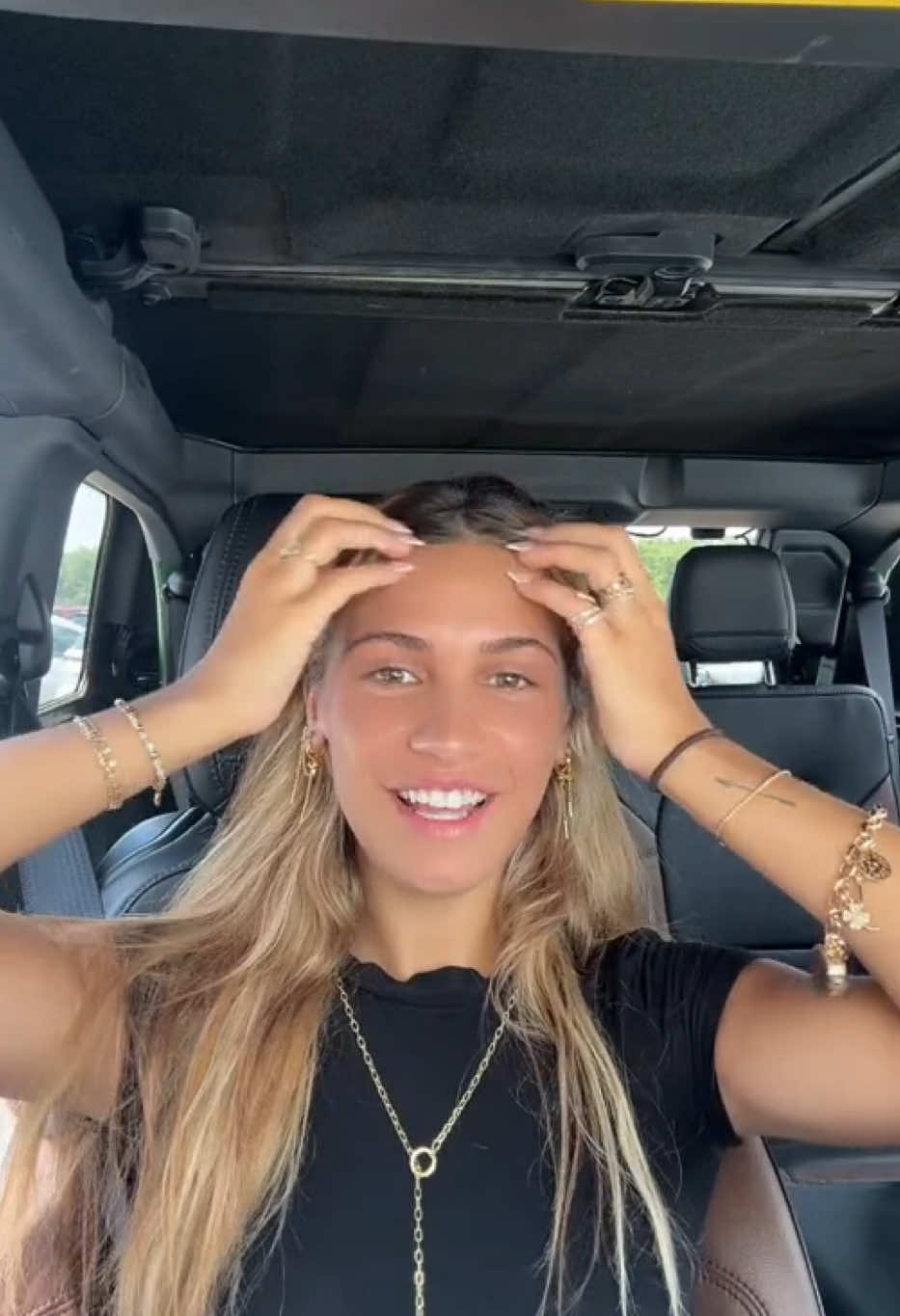 @ChristinaTsimboukis