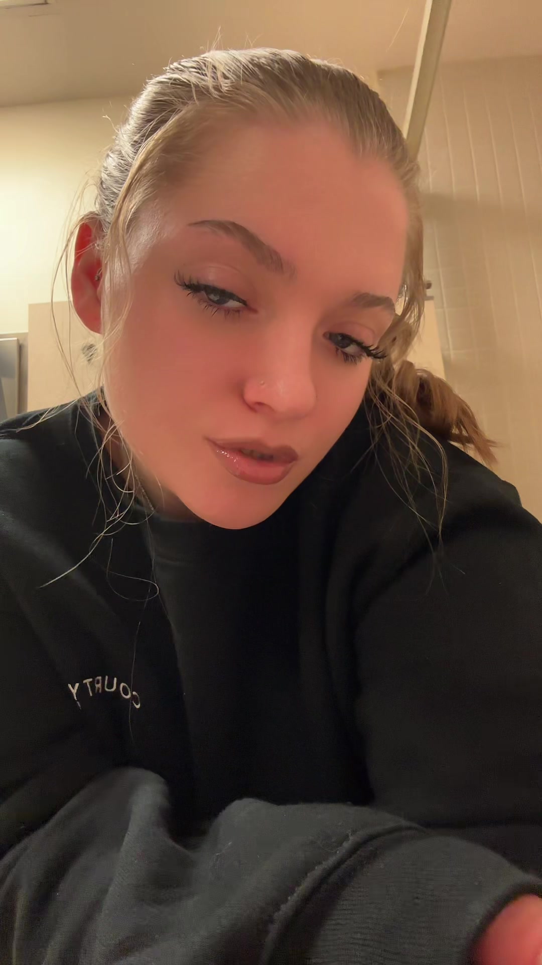 @0liviaa_