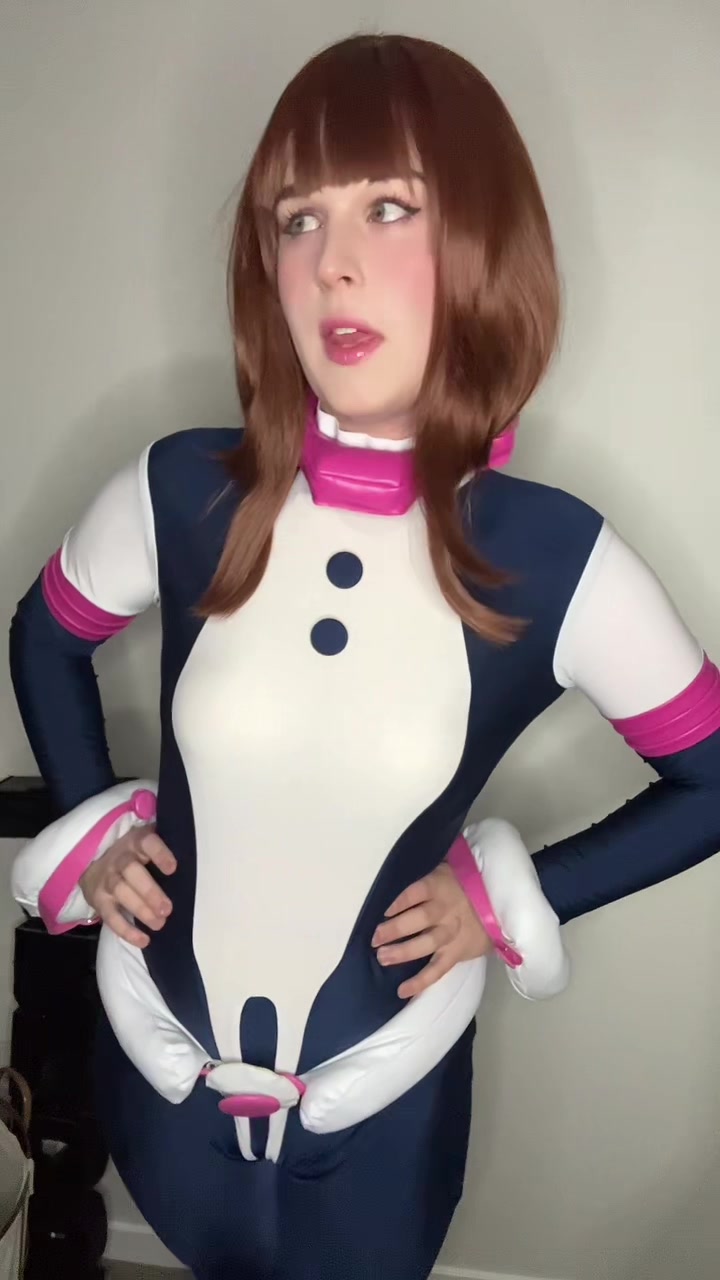 @𝐋𝐢𝐯 / 𝐋𝐮𝐜𝐲 🏳️&zwj;⚧️