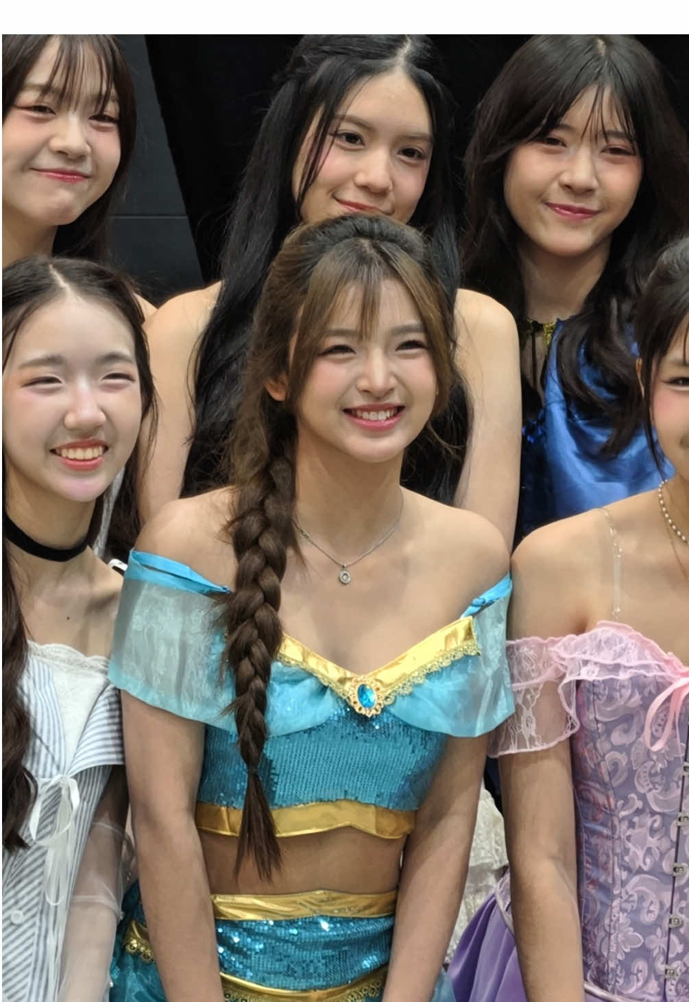 @จฮก