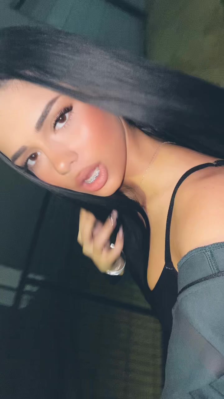 @👸🏻