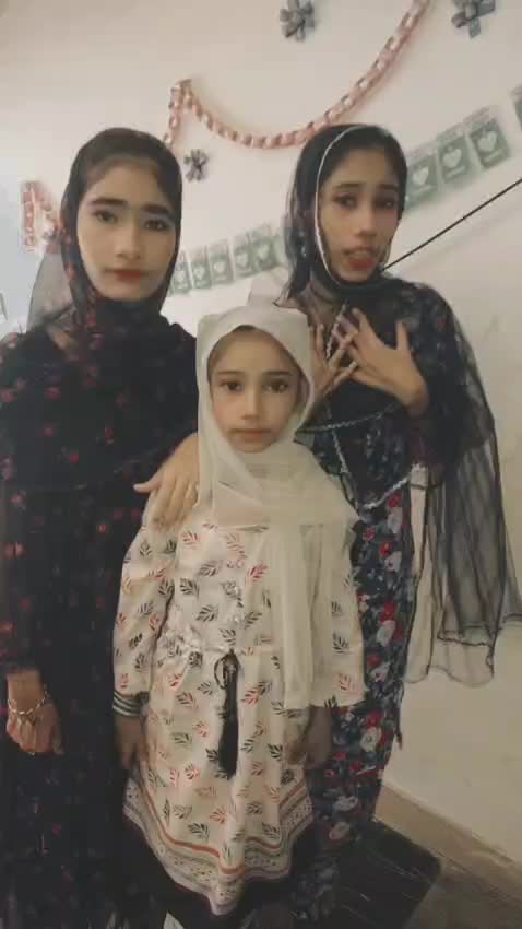 @Four Sister's 🥰💕😍