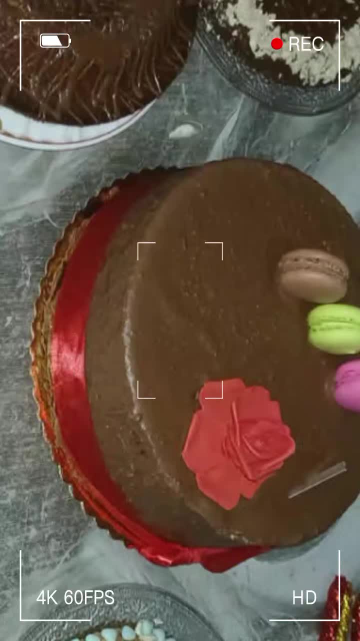@R&oslash;z&aelig; M&aelig;hb&oelig;&ugrave;l&icirc;st&aelig;