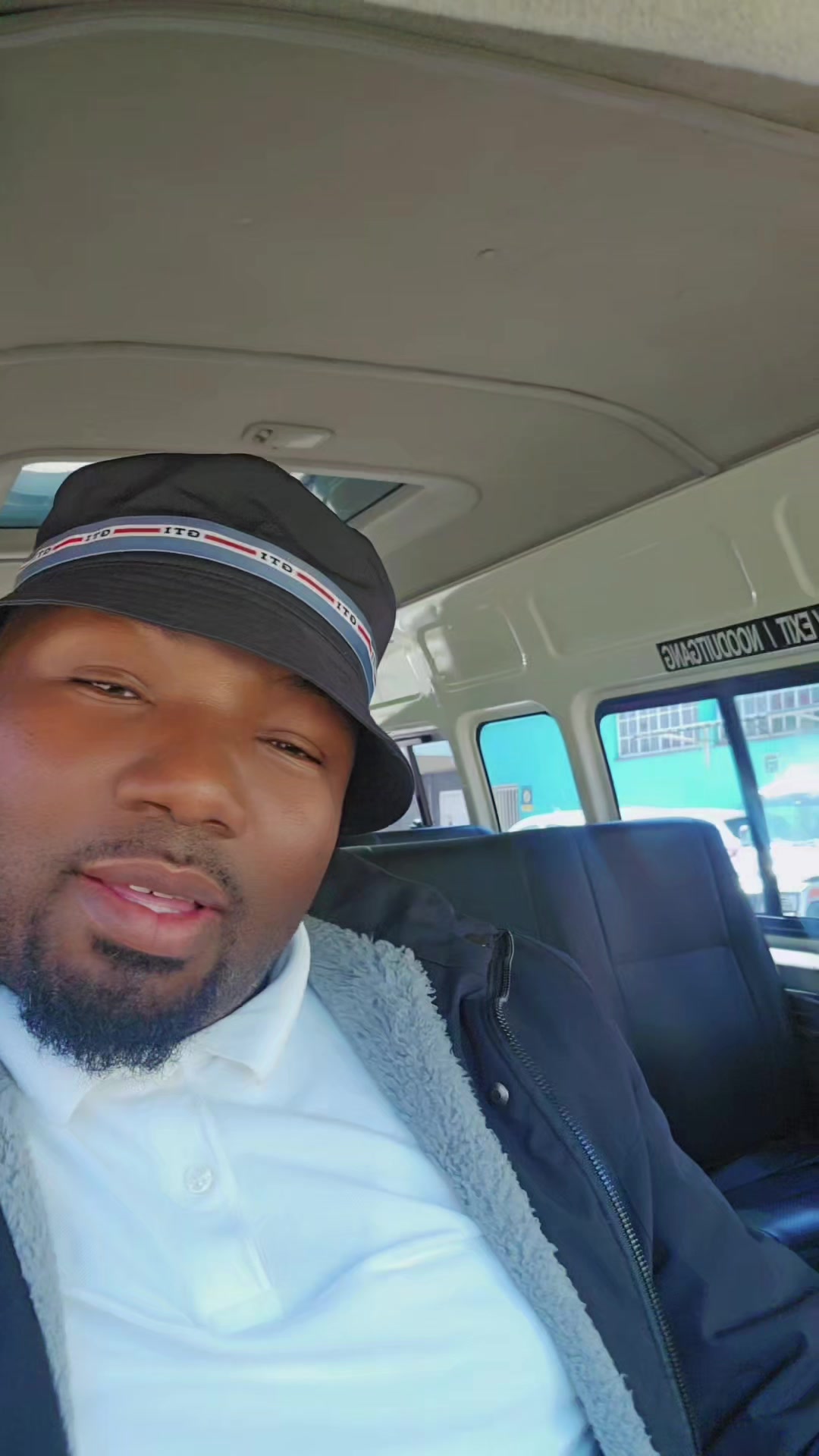 @Skhumba Mshana ka Ngcolosi