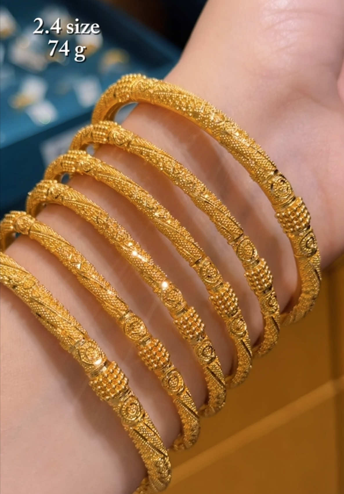 @Royal Dubai jewellers