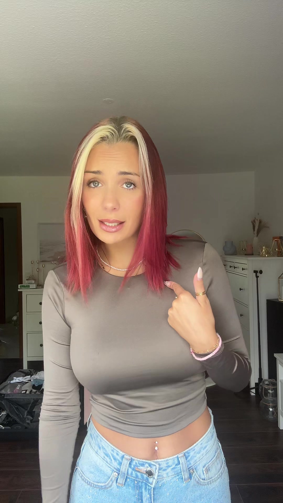 @NYXEA