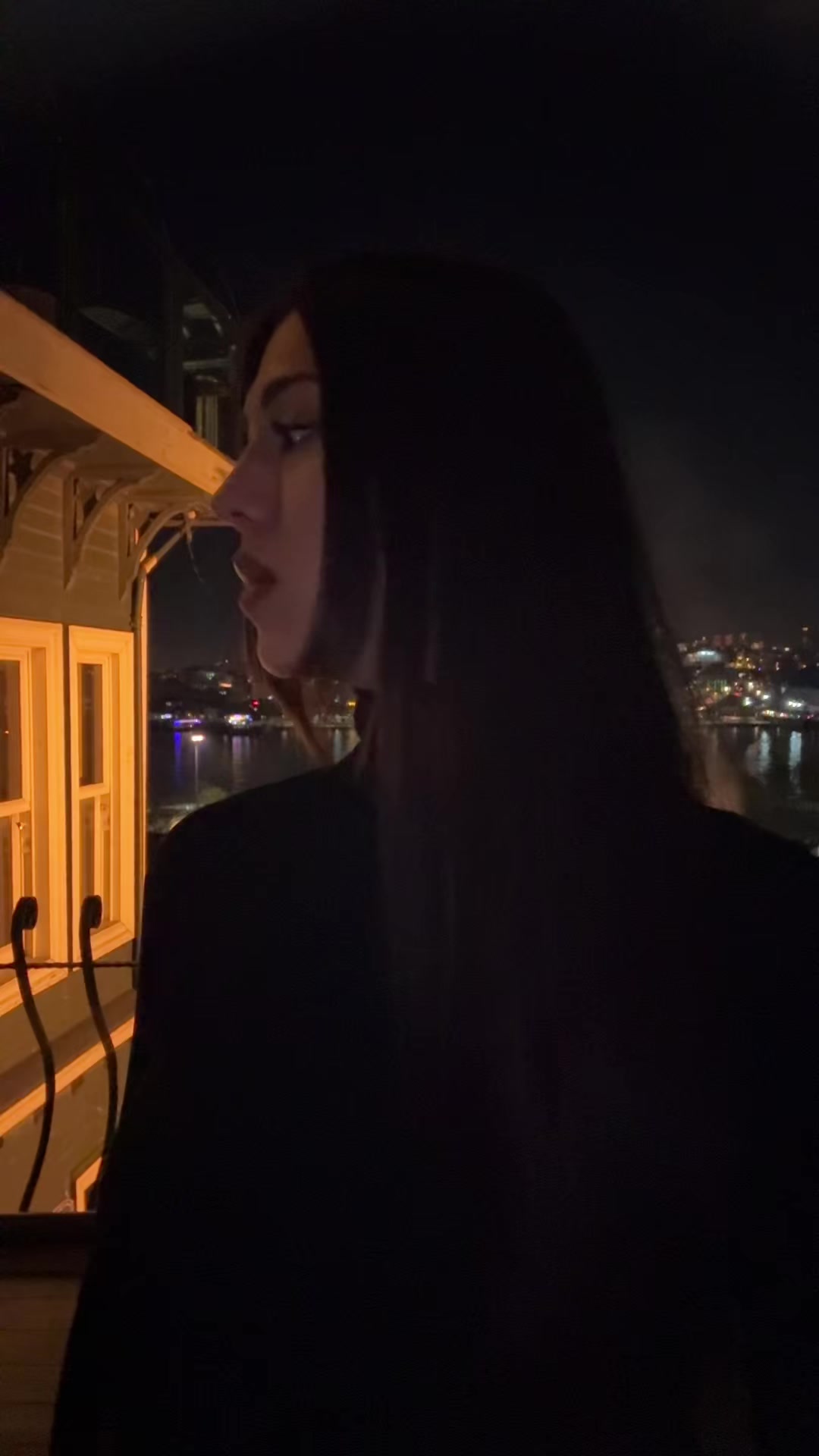 @lana:)
