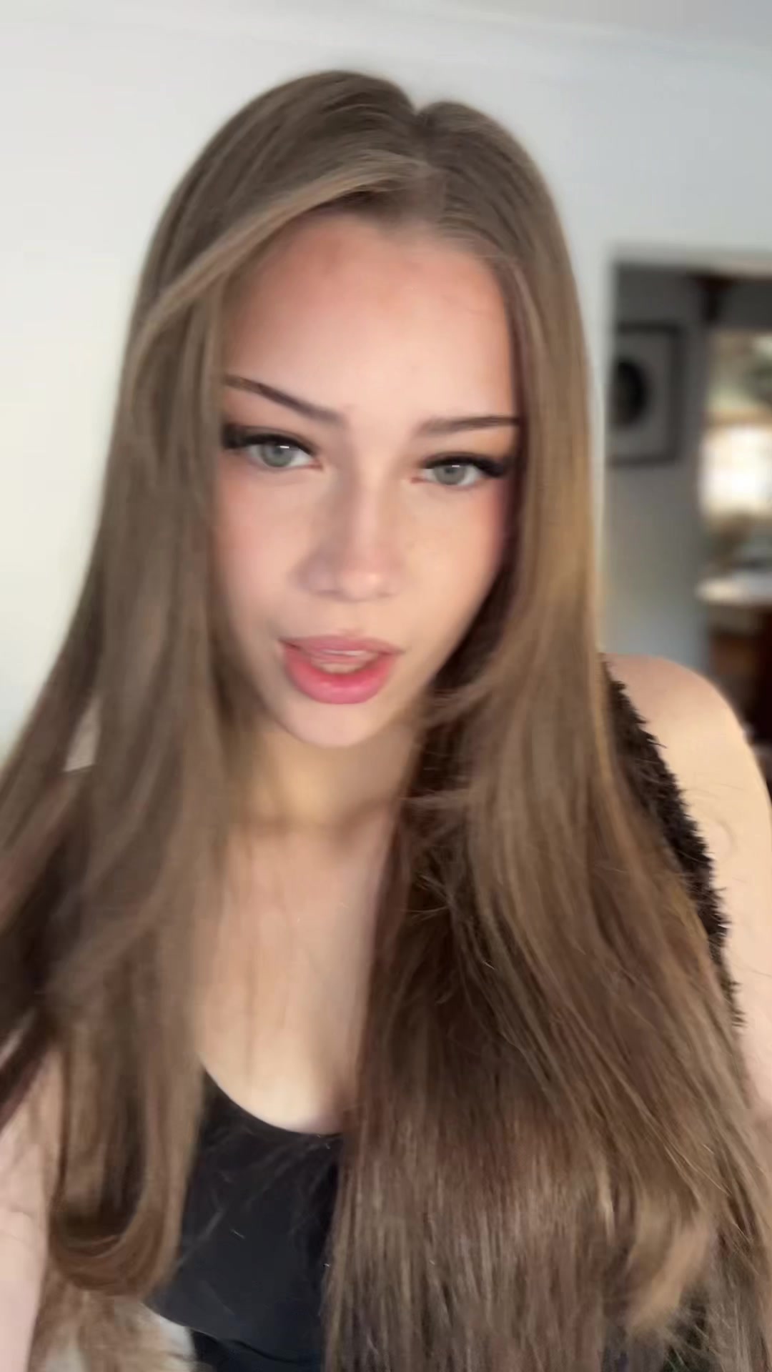 @𝒜𝓊𝓃𝓉𝒾𝑒 𝒜𝓂𝒷𝑒𝓇🌻