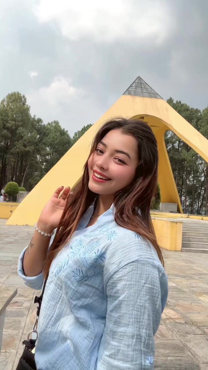 @Makusha dangi 👷🦋