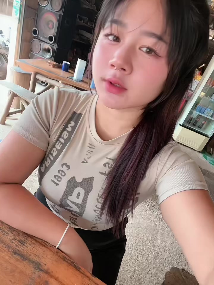 @เบนซ์ ฯ.💜🕸️🧿