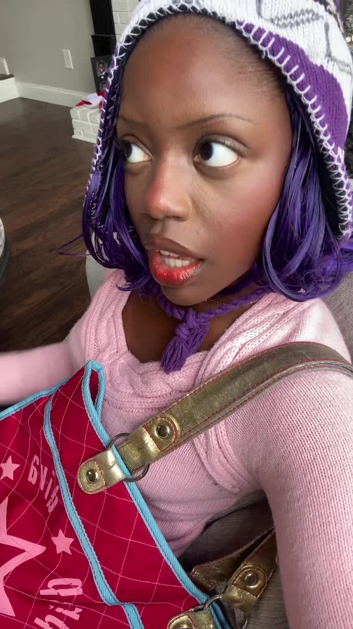 @pinkyemonadesayshi