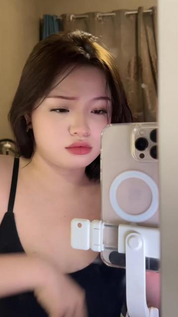 @foxiyoona