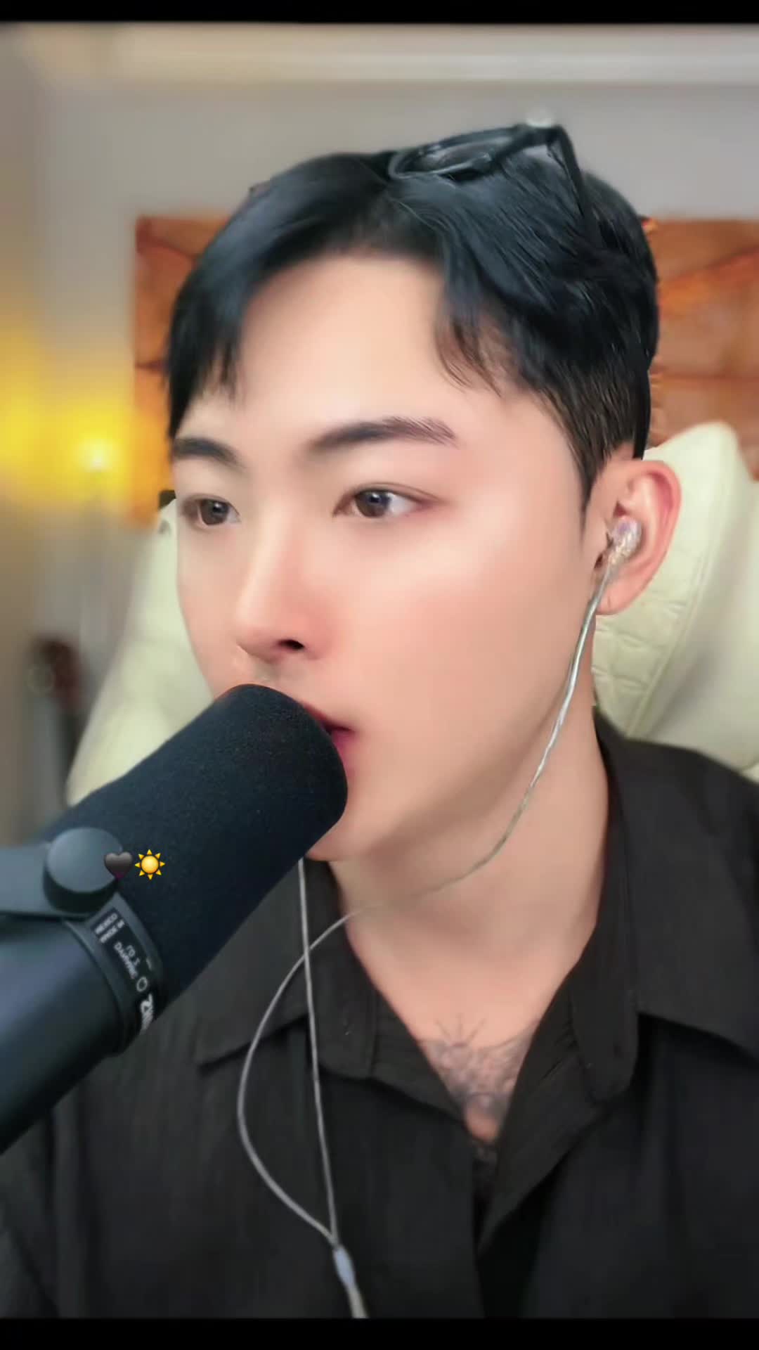 @🖤˚⋆선샤인⋆˚☀️
