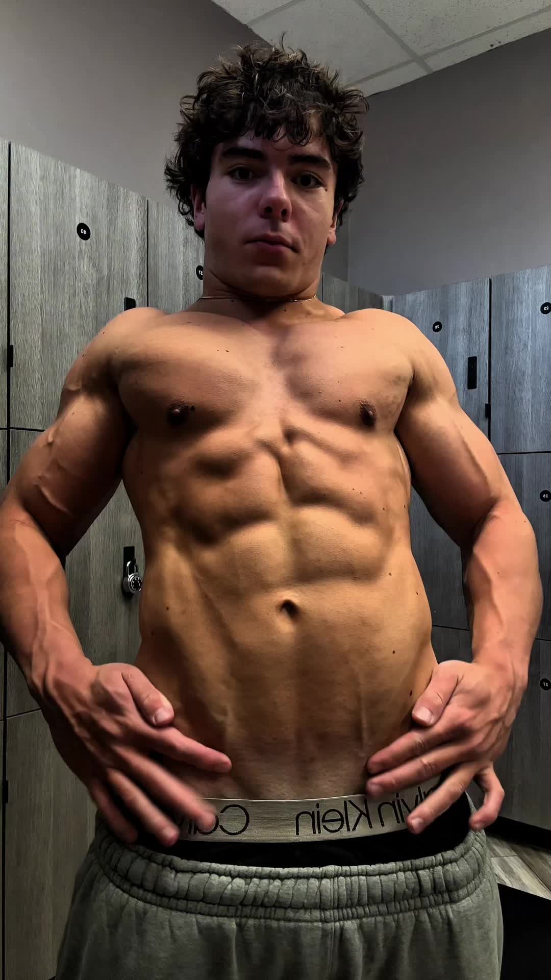 @nikolai