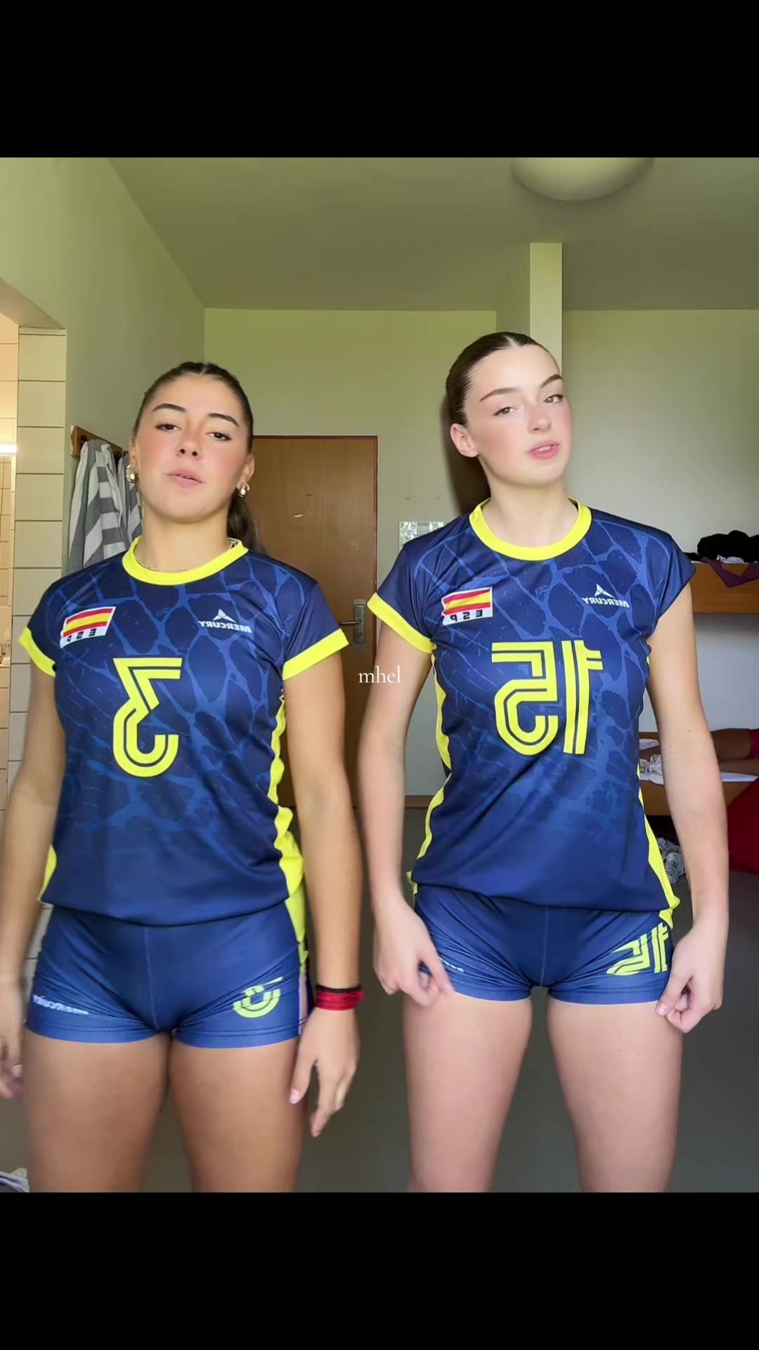 @mujereshermosasenlicra