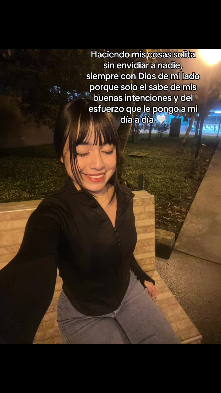 @jhami💋🍄la fresita 🍓🍭