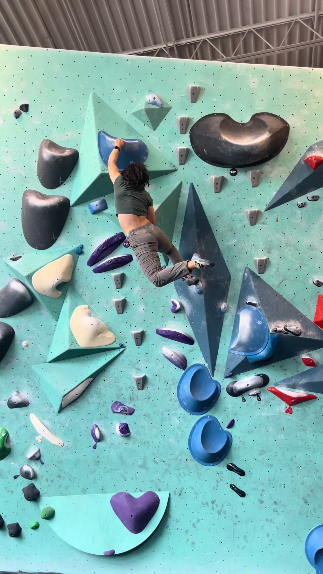@avm.climbs