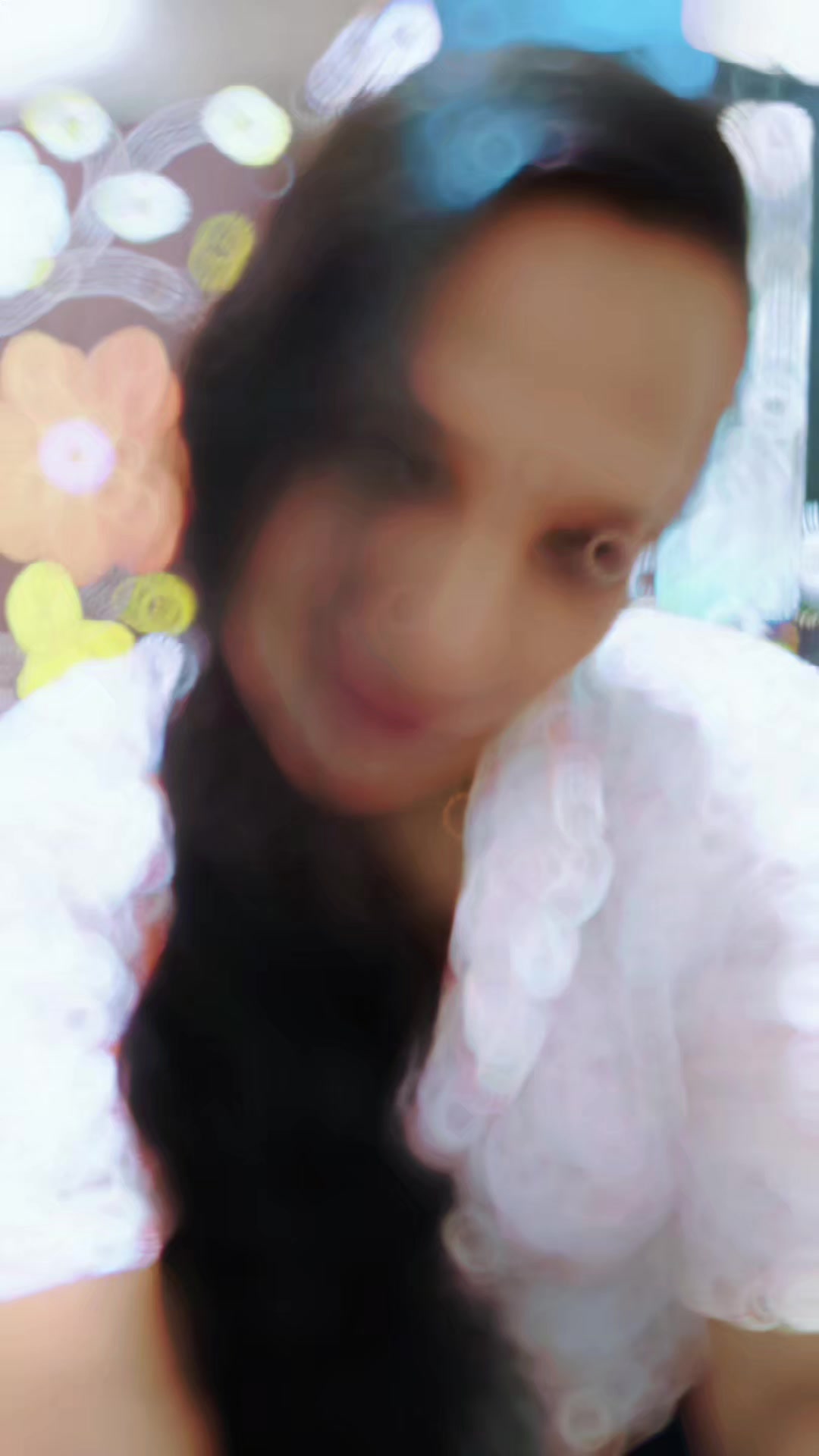 @Gayu 🦋
