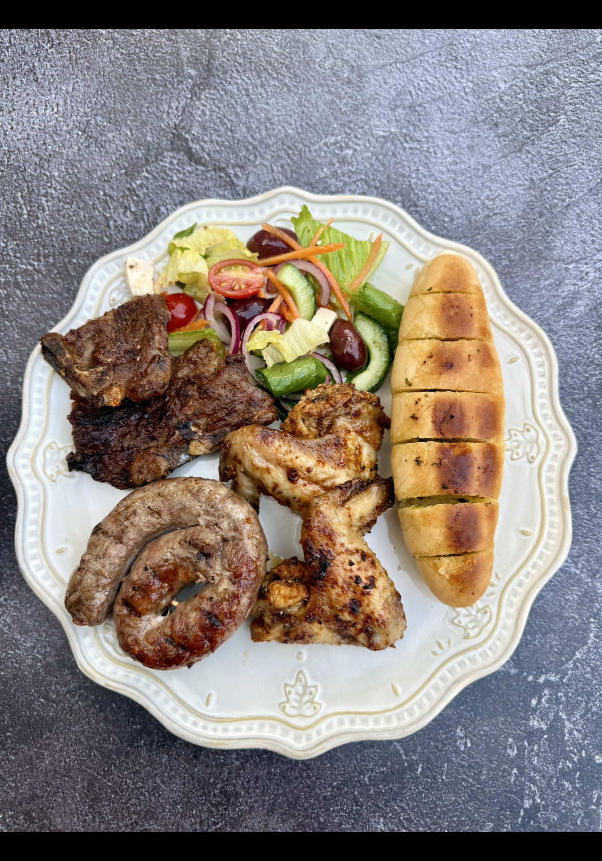 @Dine_with_Neli