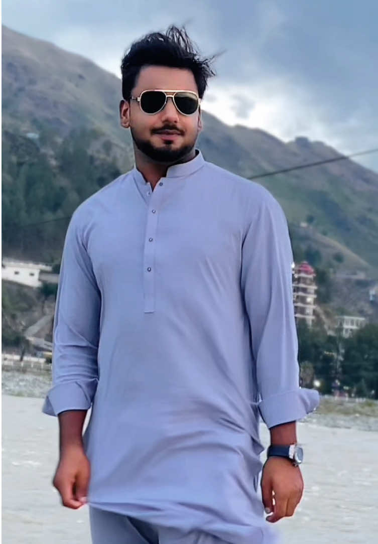 @adilkhanik_804
