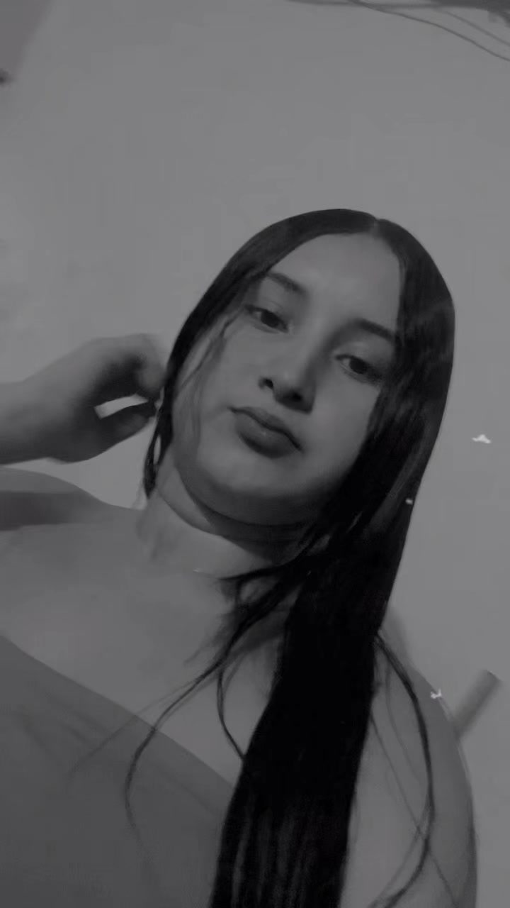 @Valentina