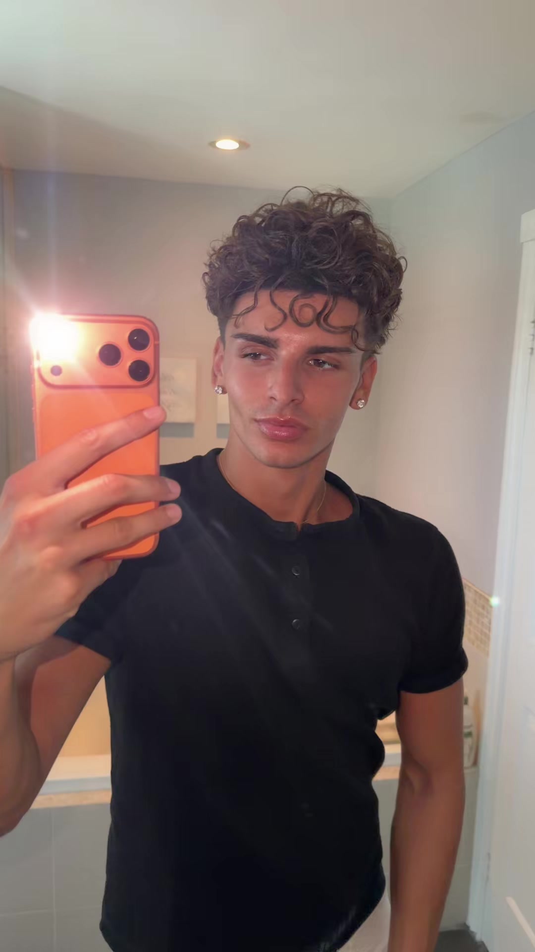 @chris.nikoo