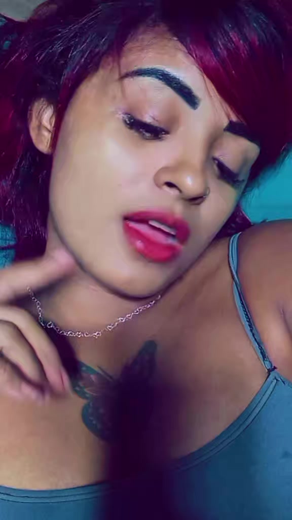 @MorenaCellya-🏳️&zwj;🌈✂️