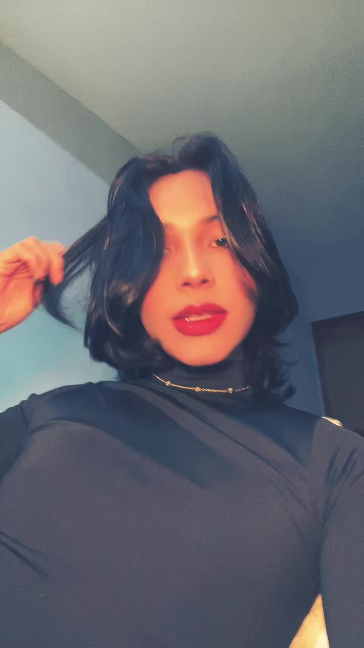 @Chloe Victoria
