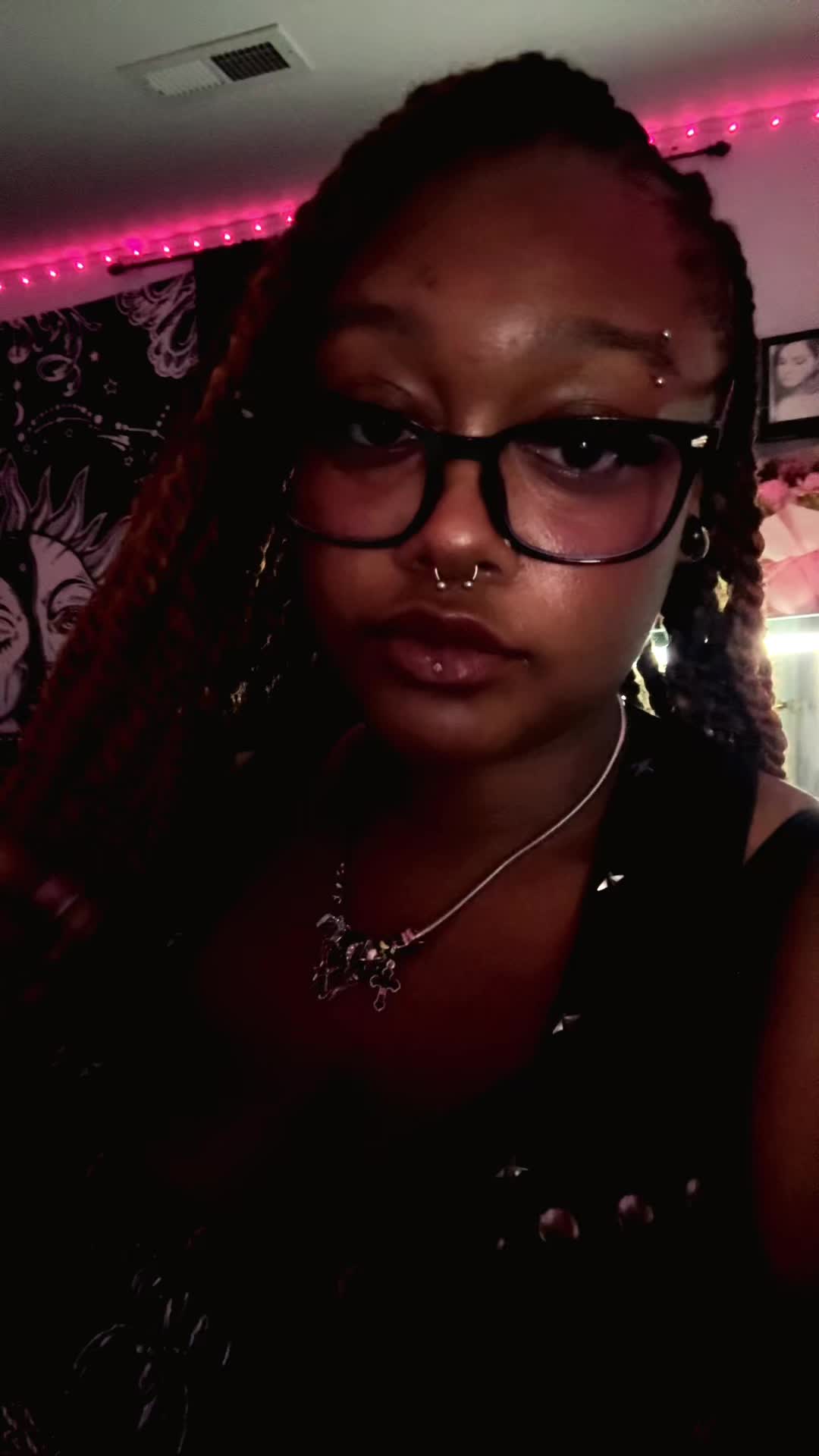 @𝐋 𝐨 𝐧 𝐝 𝐲 𝐧⋆.✰༄