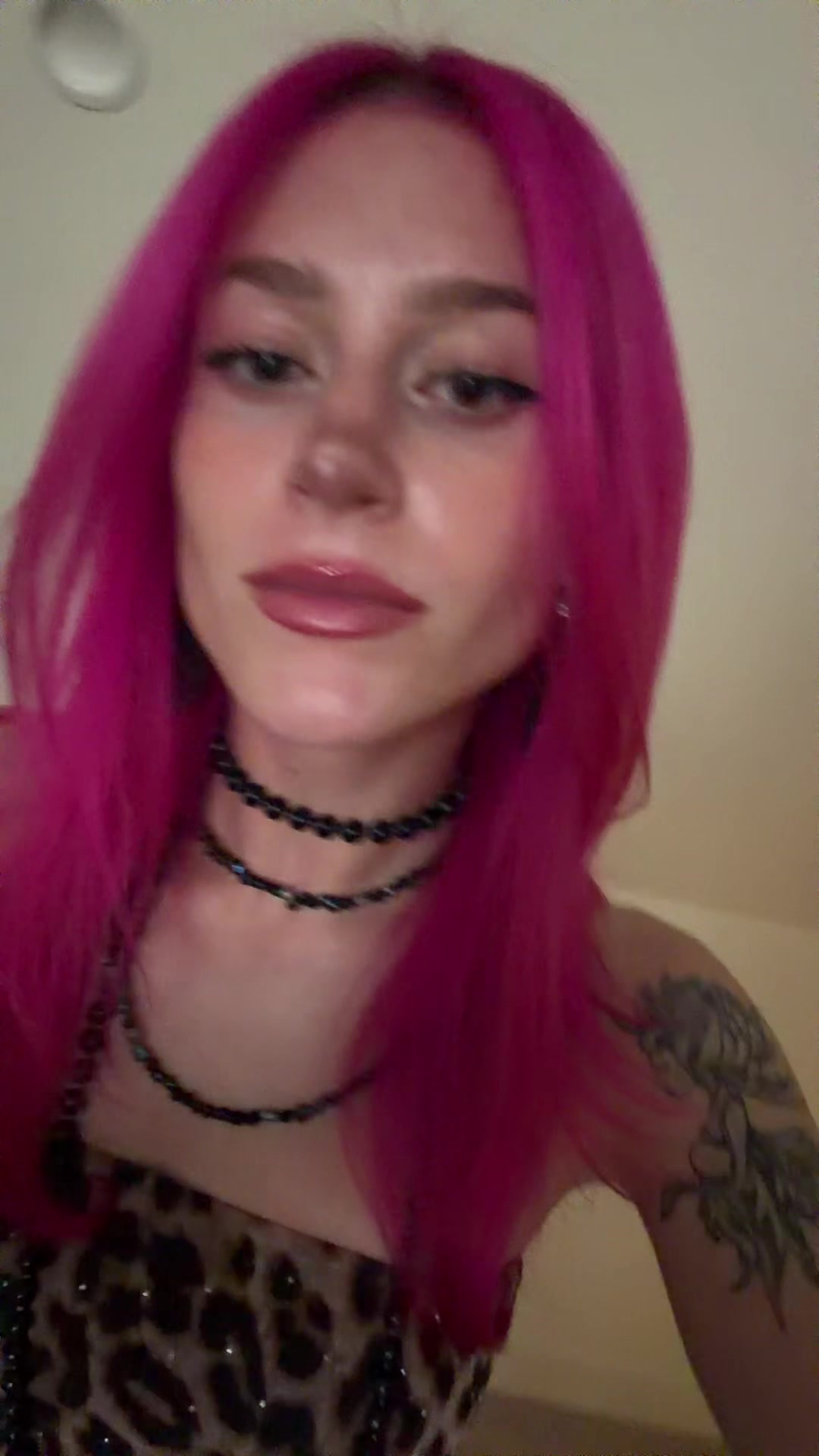 @GG