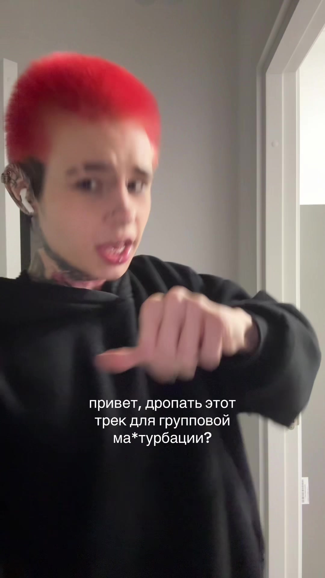 @E-LIZ
