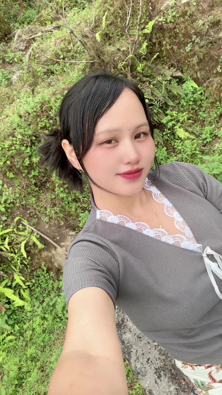 @LEE--YA-N🌸☘️🍃