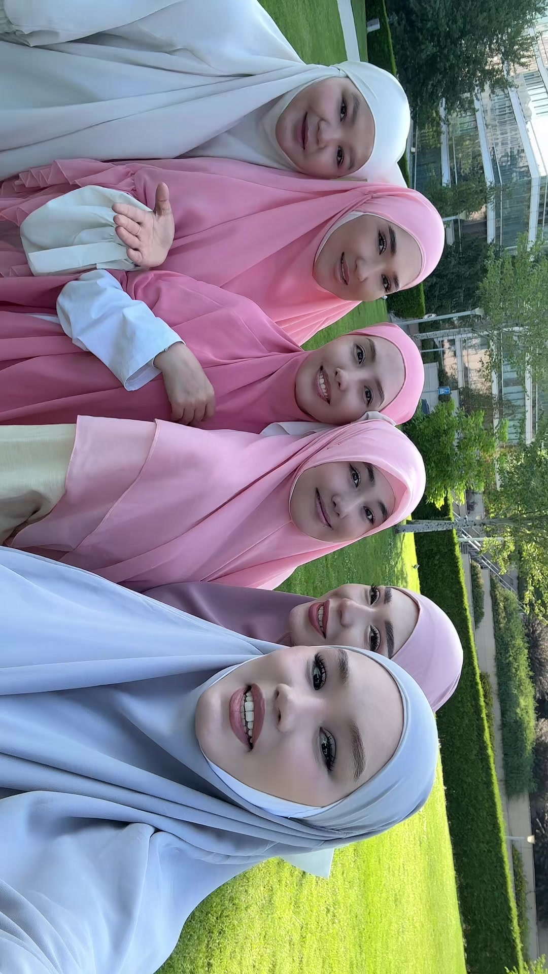 @indirakarl_