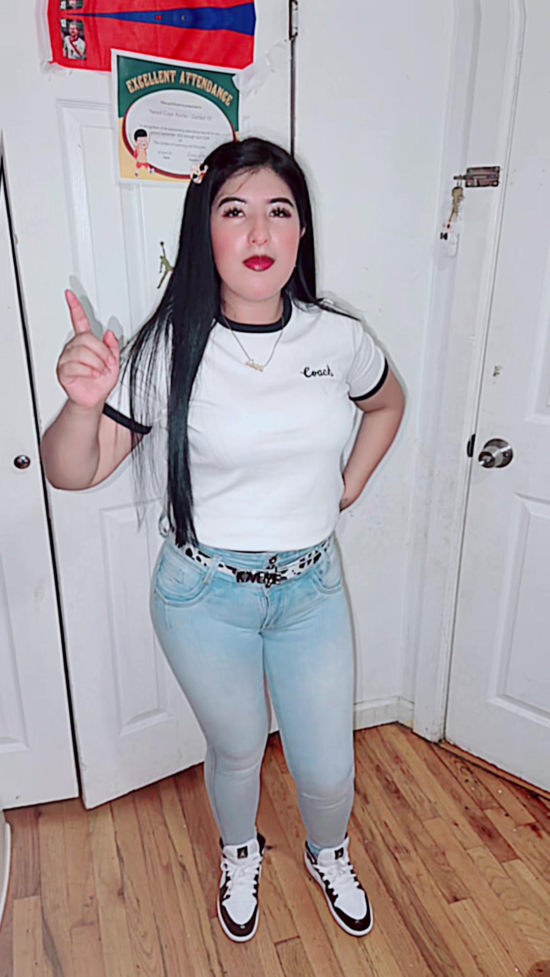 @𝐿.
