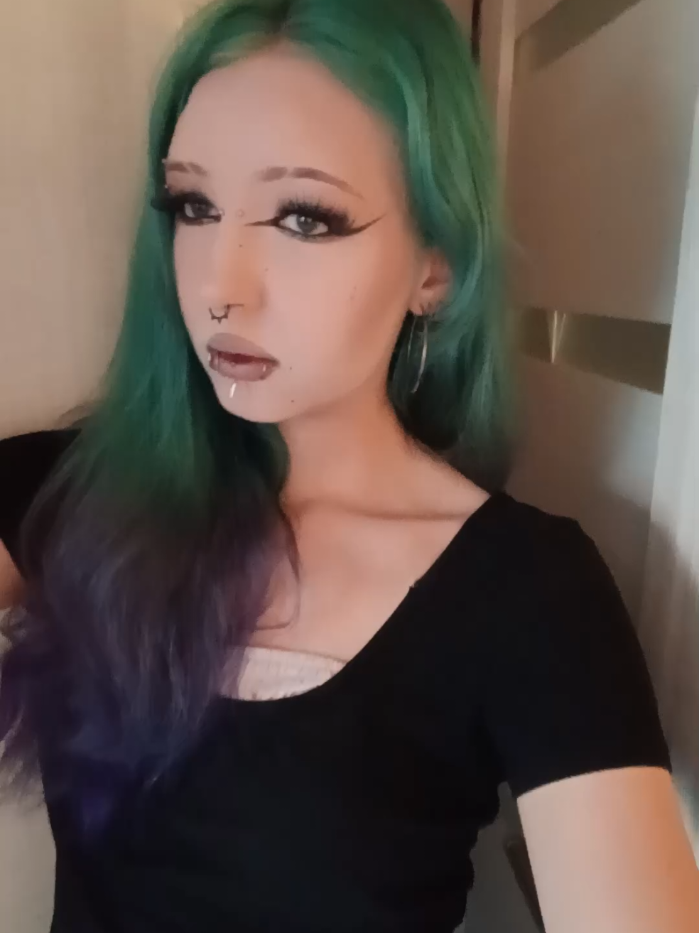 @культ эскапизма