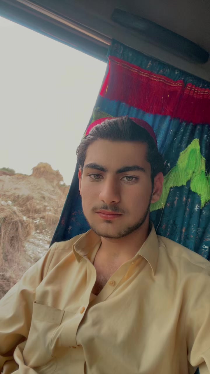 @Paya Noor Akakhail🍁