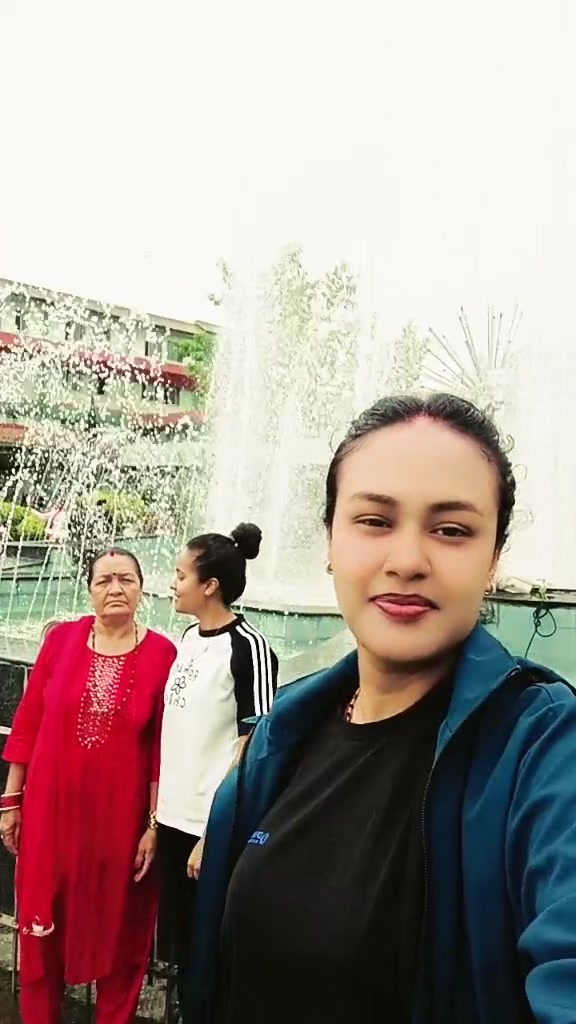 @पुष्पा (परि...)