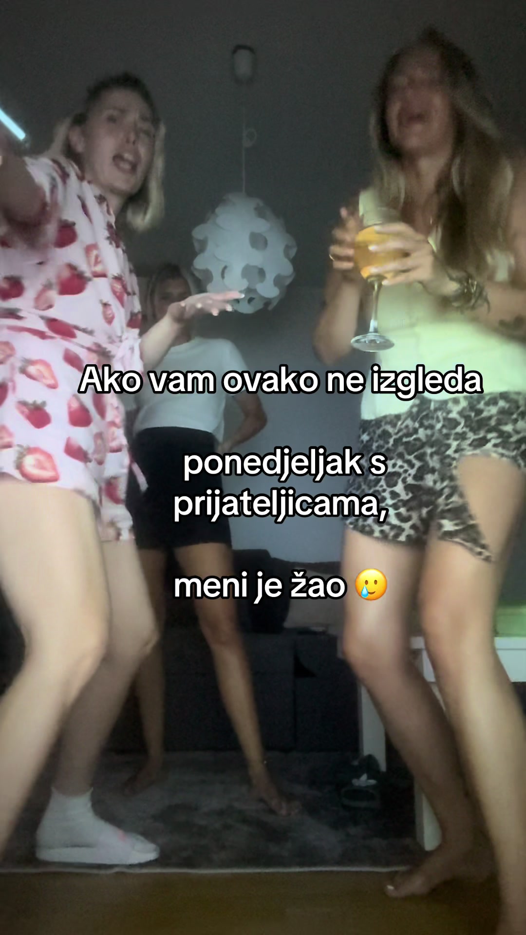 @Emily Živčić