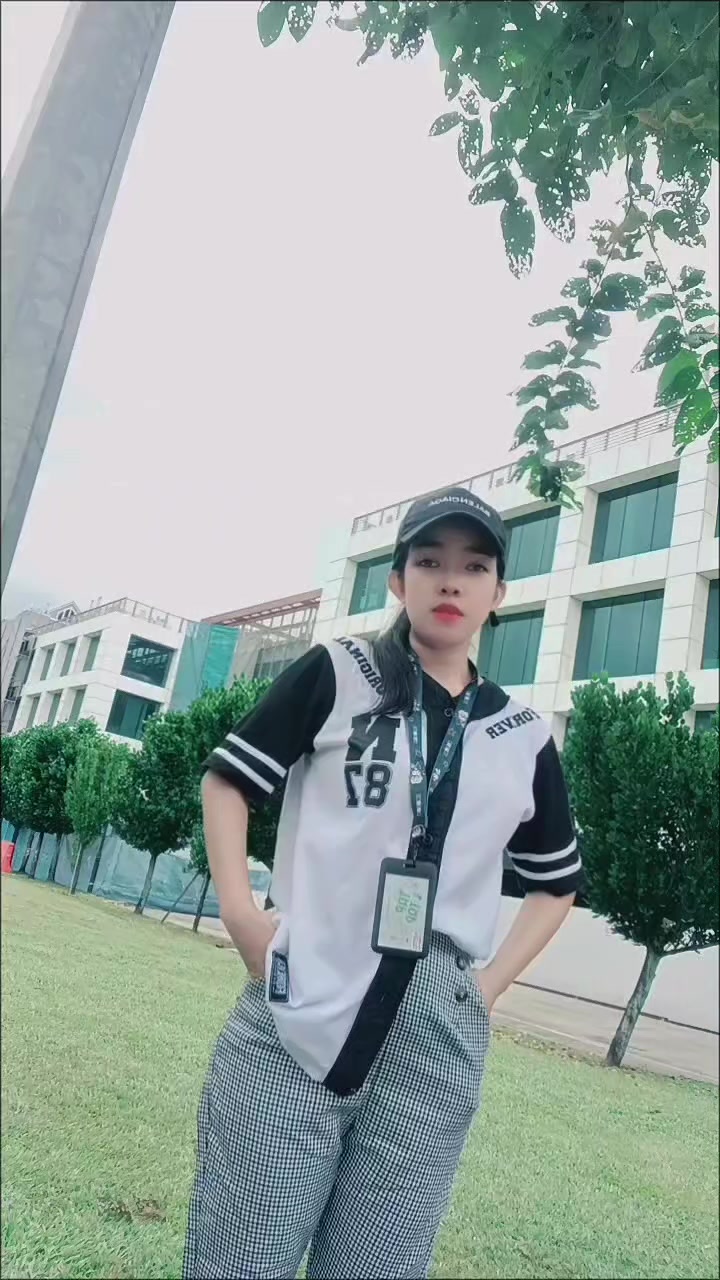 @𝘿𝙄𝙉𝙊𝙇