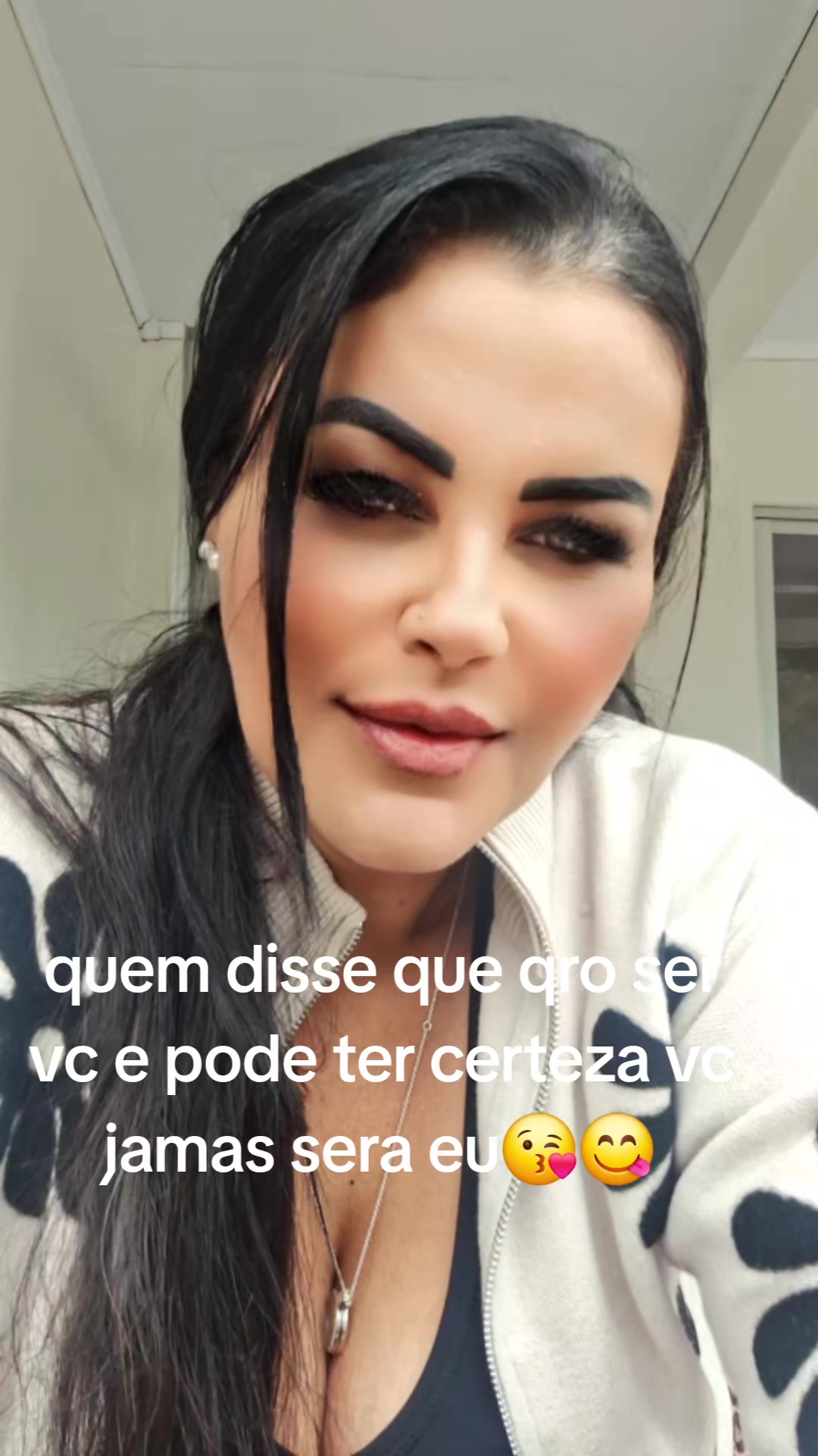 @Mary Vyeira (pe quebrado)